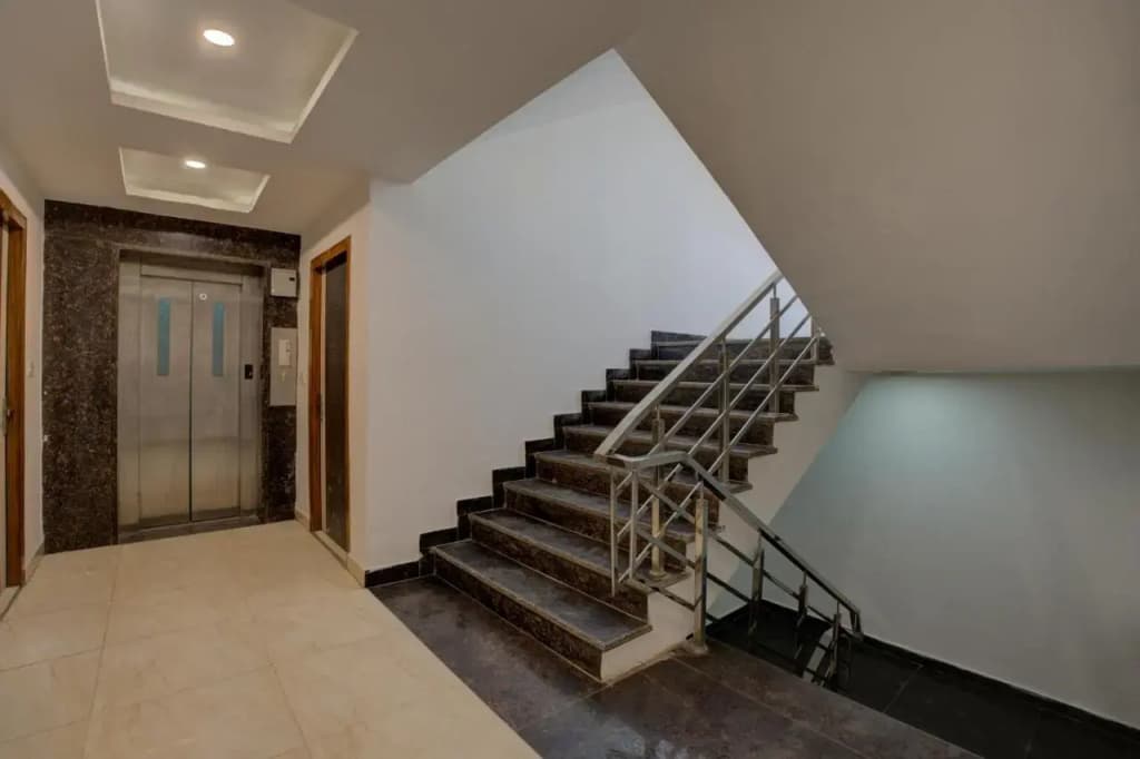 Hotel Air Lift - photo 15