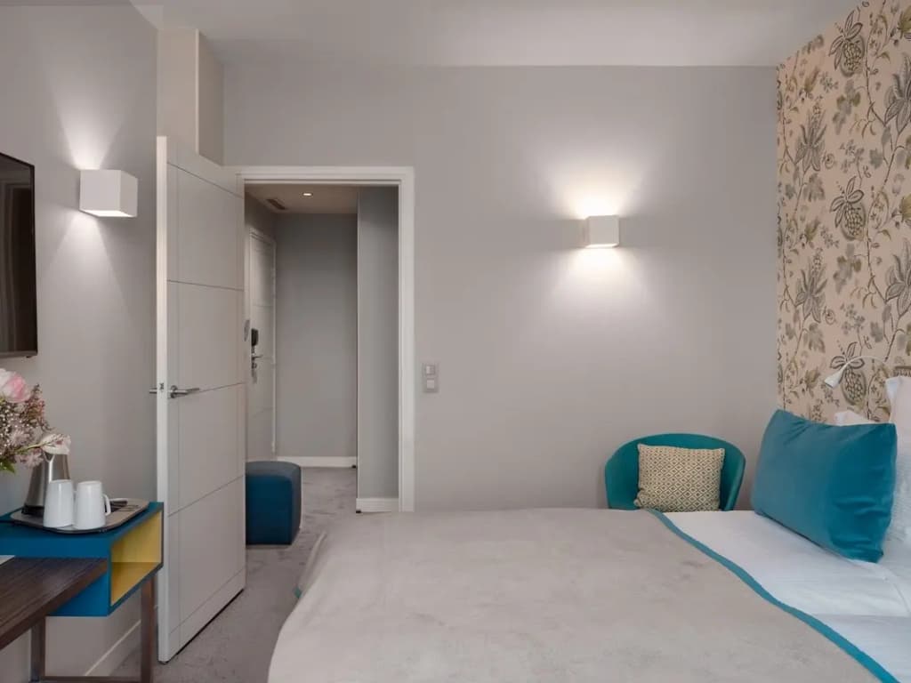 Hotel Le Mareuil - photo 50