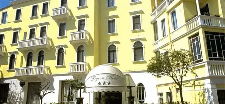 Hotel Byron - photo 1