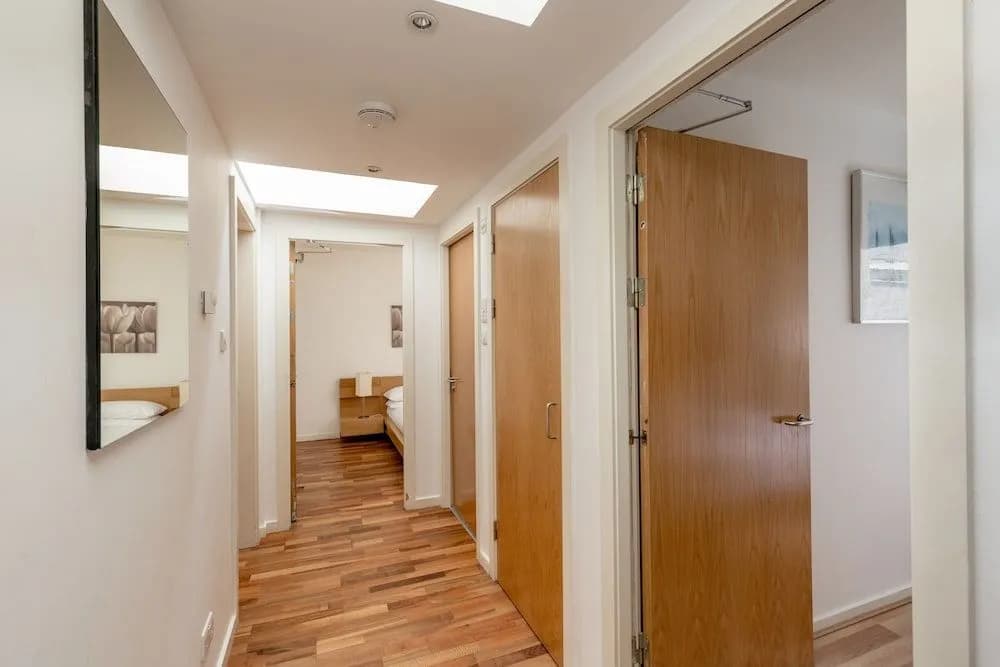Silver Lining - Grassmarket Apartments - photo 10