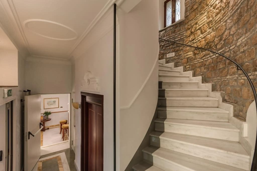 Hotel Borromeo - photo 50