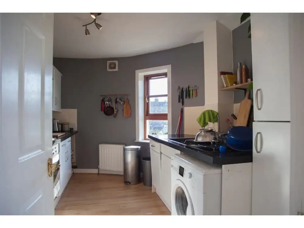Sunny Flat W/parking Near Royal Botanic Garden - photo 13
