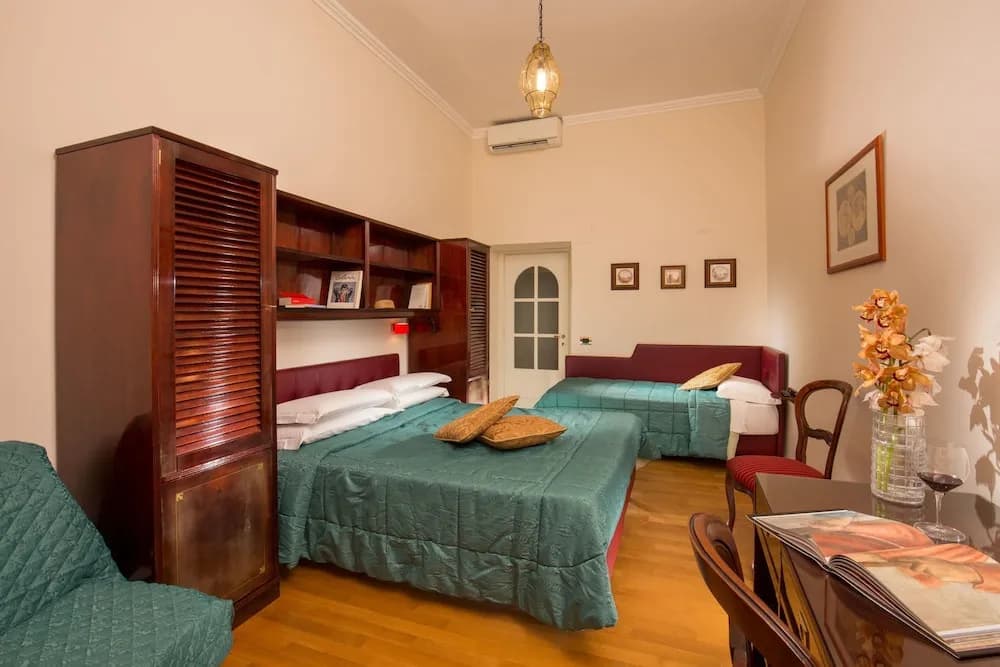 Vatican Suites Apartments - photo 5