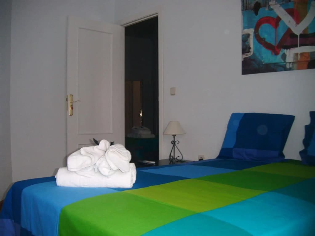Puerta del Sol Rooms - photo 2