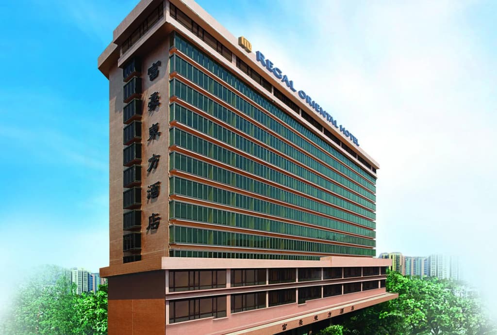 Regal Oriental Hotel - photo 1