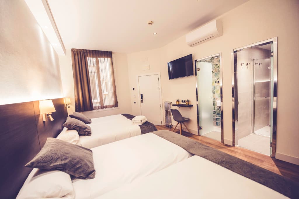 Hostal Marlasca - photo 19