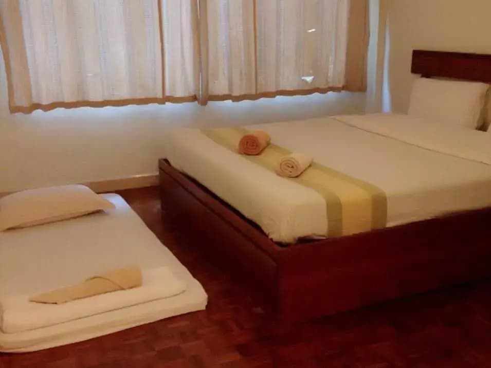 Siam Classic Hostel - photo 9