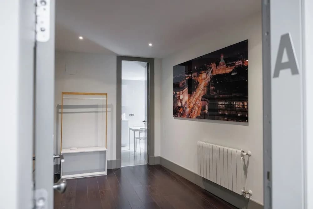 Slow Suites Gran Via - photo 10