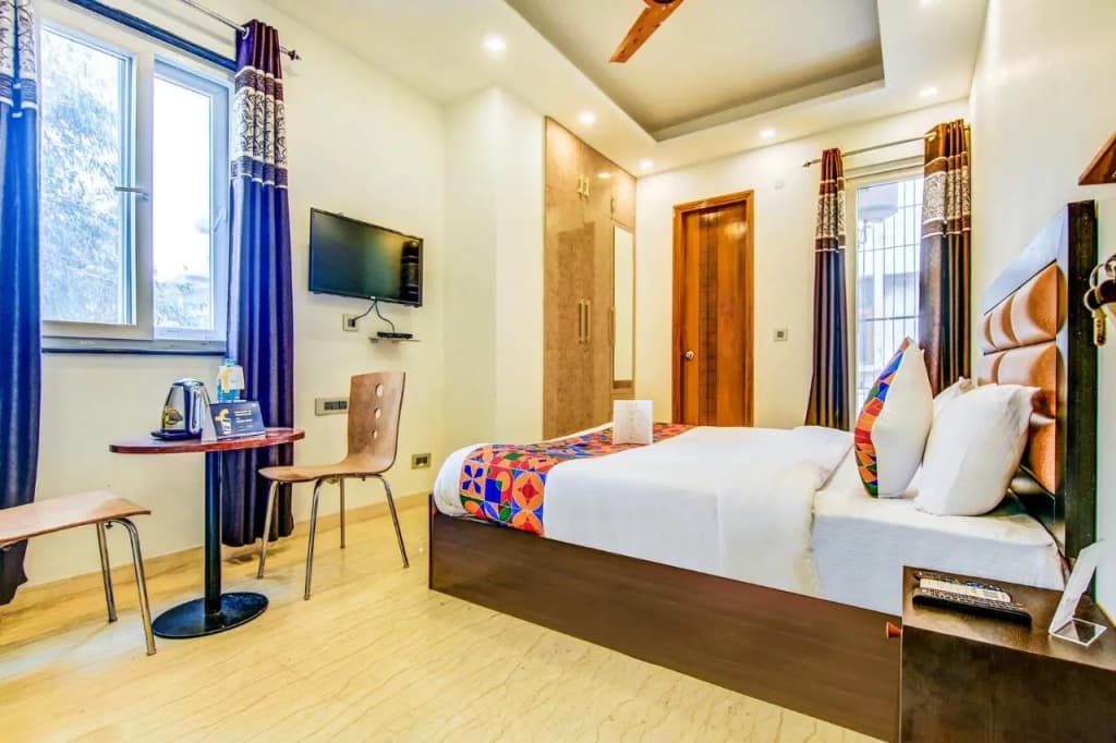 Fabhotel Floyd - photo 16