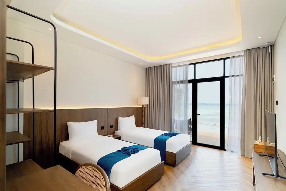 Nirva Ocean House - photo 16