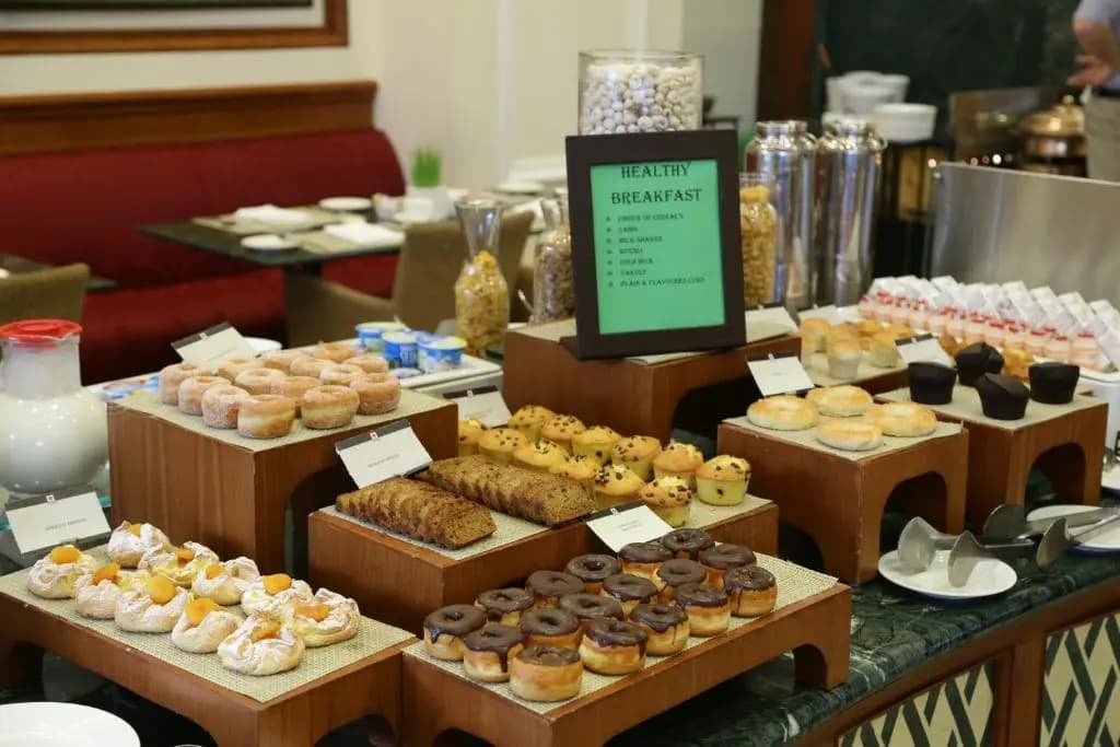 Eros Hotel New Delhi by IHG - photo 14