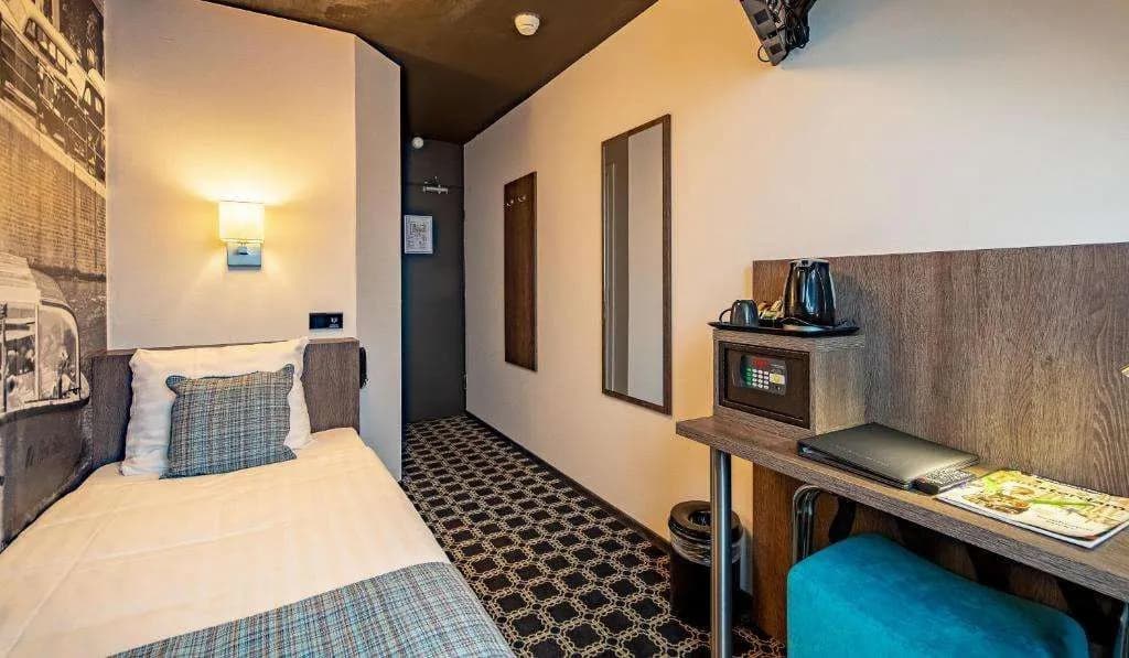 Hotel Cornelisz - photo 33