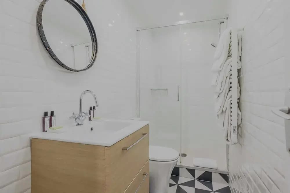 Fine Appartement Proche de la Place de la Bastille - photo 11