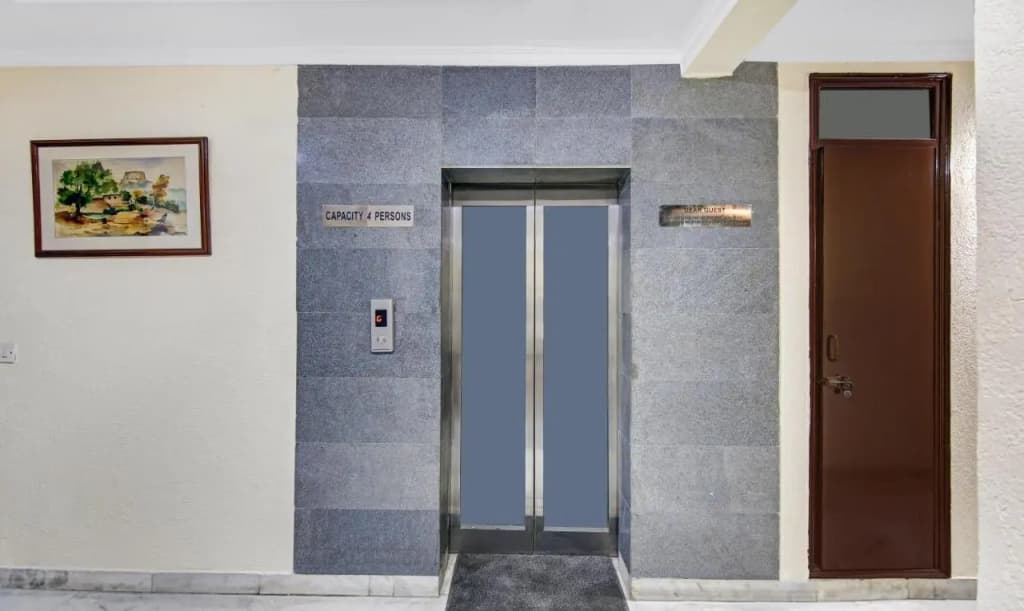 Itsy Hotels Arien International - photo 29