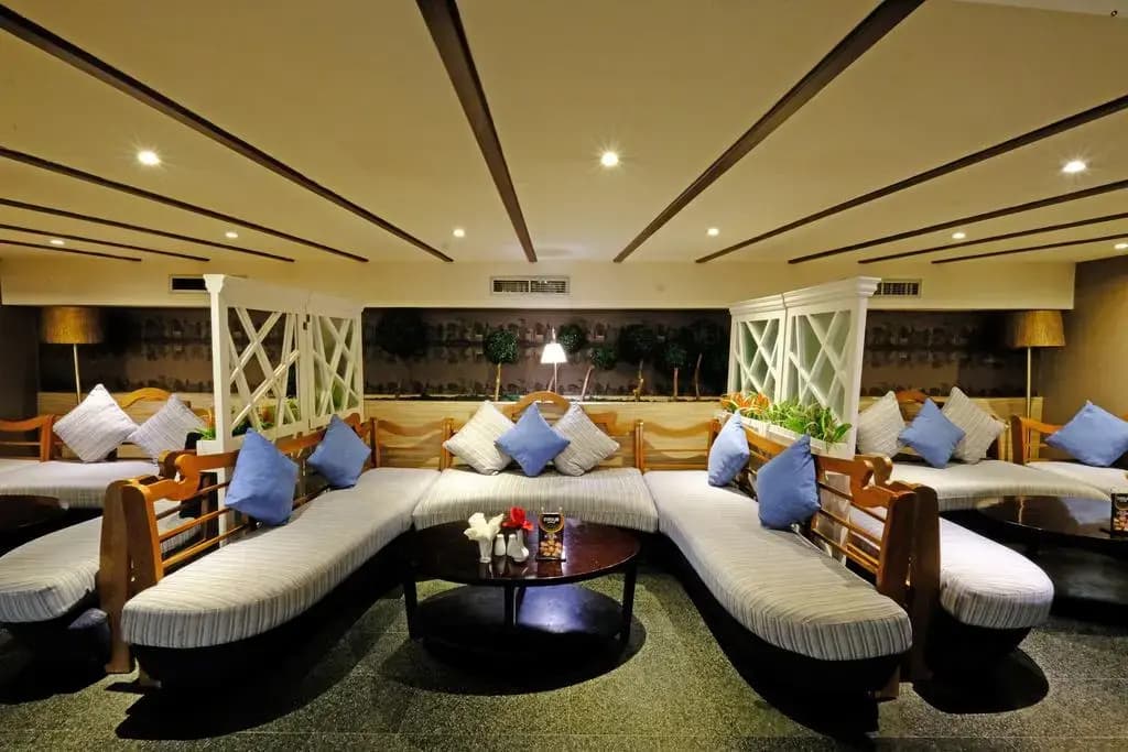 The Bellezza Suites Jakarta - photo 35