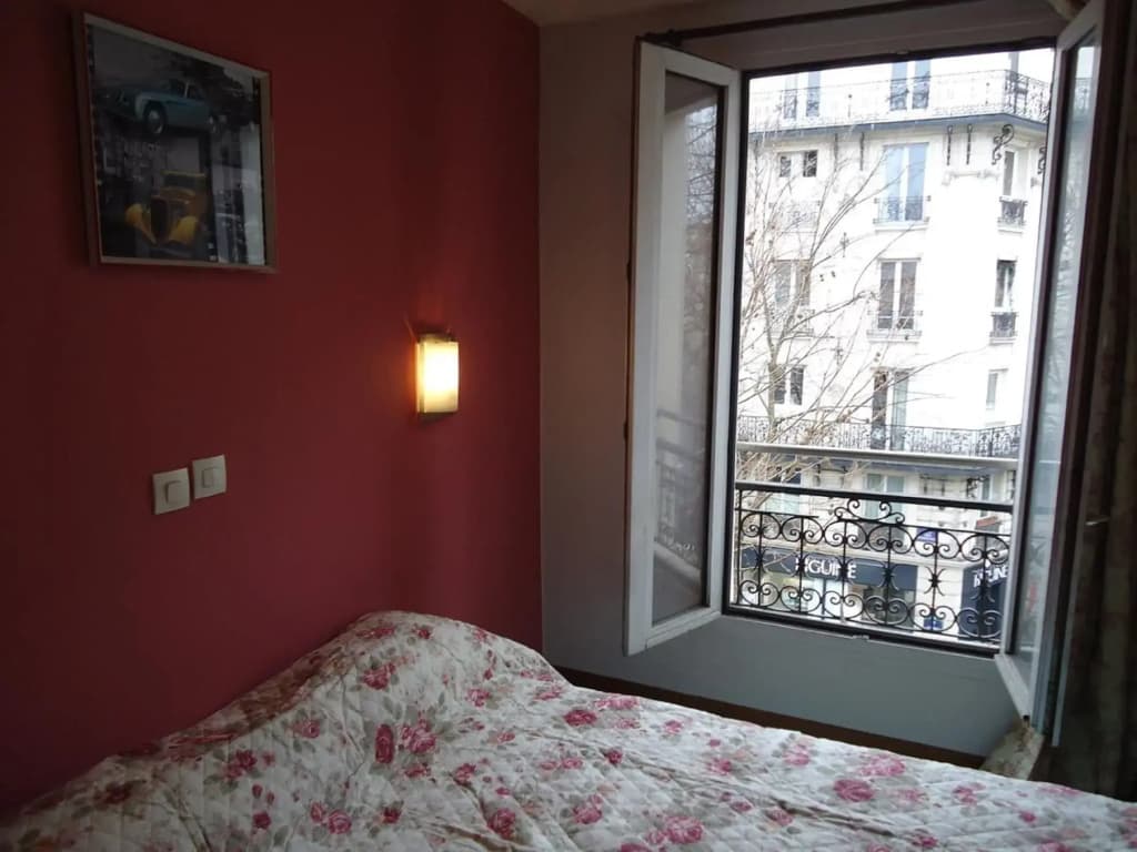 Hipotel Paris Gambetta Republique - photo 3