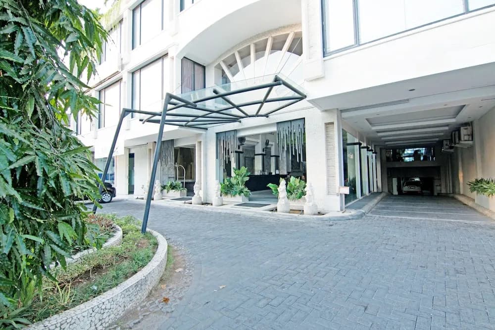 ZEN Rooms Basic Sunset Road Boutique Hotel - photo 16