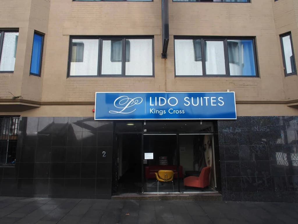 Uno Hotel - main photo