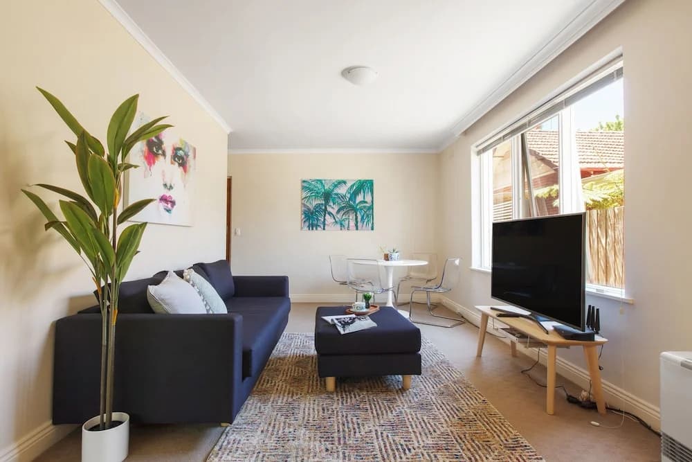 Elle Apartments by Ready Set Host - main photo