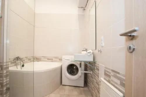 Great Market Hall Apartment - photo 6