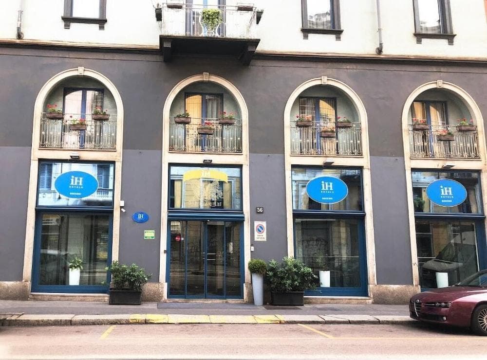 Jr Hotels Bocconi Milano - photo 1