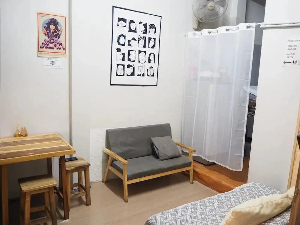 Bed Space Hostel - photo 12