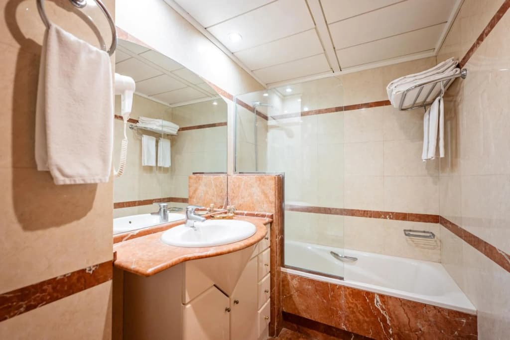 Marina Apartments - photo 8