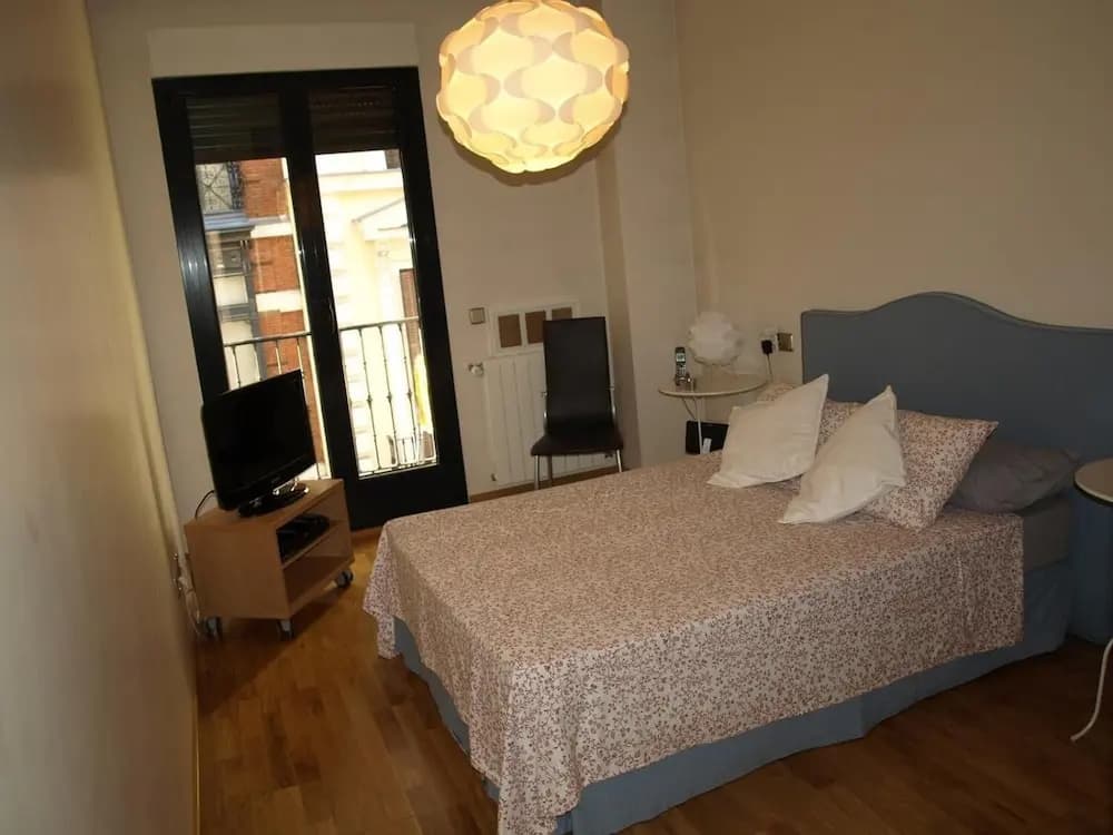 Family Apartments in Chueca by Allô Housing - photo 5