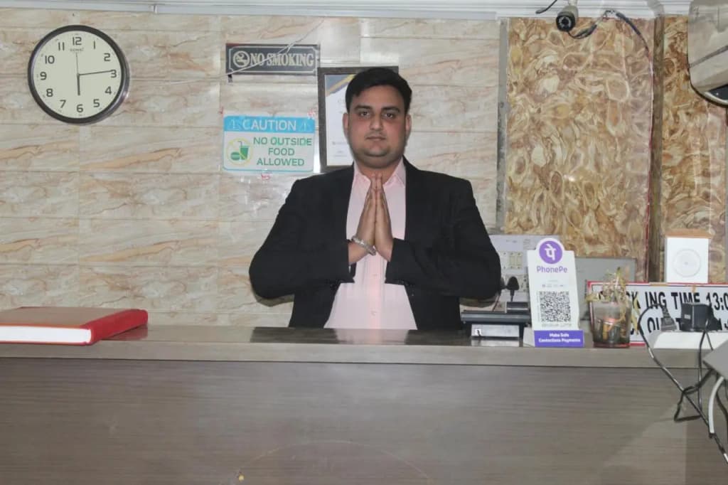 Hotel Shree Continental - photo 16