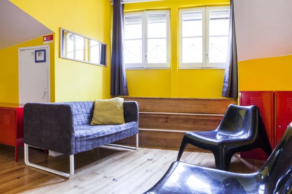 Lisbon Chillout Hostel - photo 2