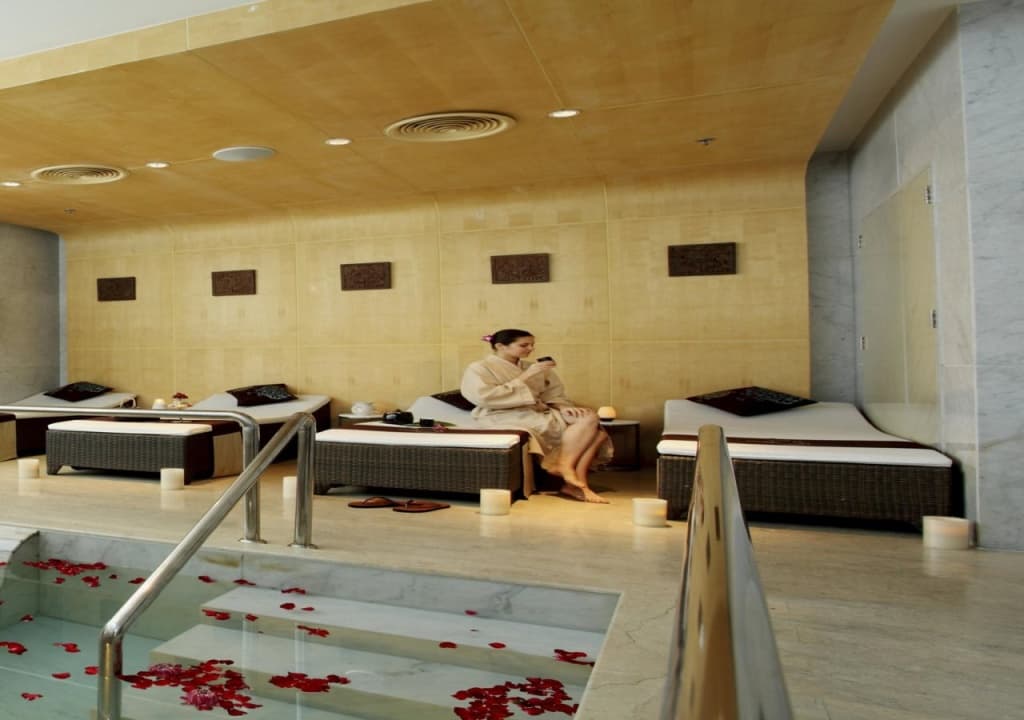 Centara Grand & Bangkok Convention Centre at CentralWorld - photo 43