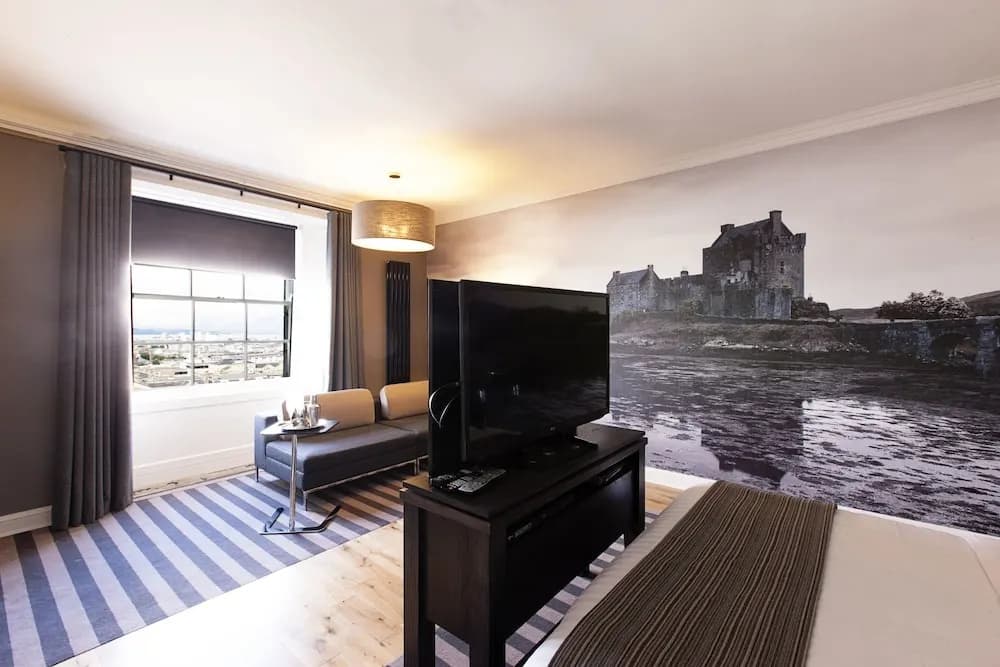 Rooms & Suites Picardy Place - photo 35