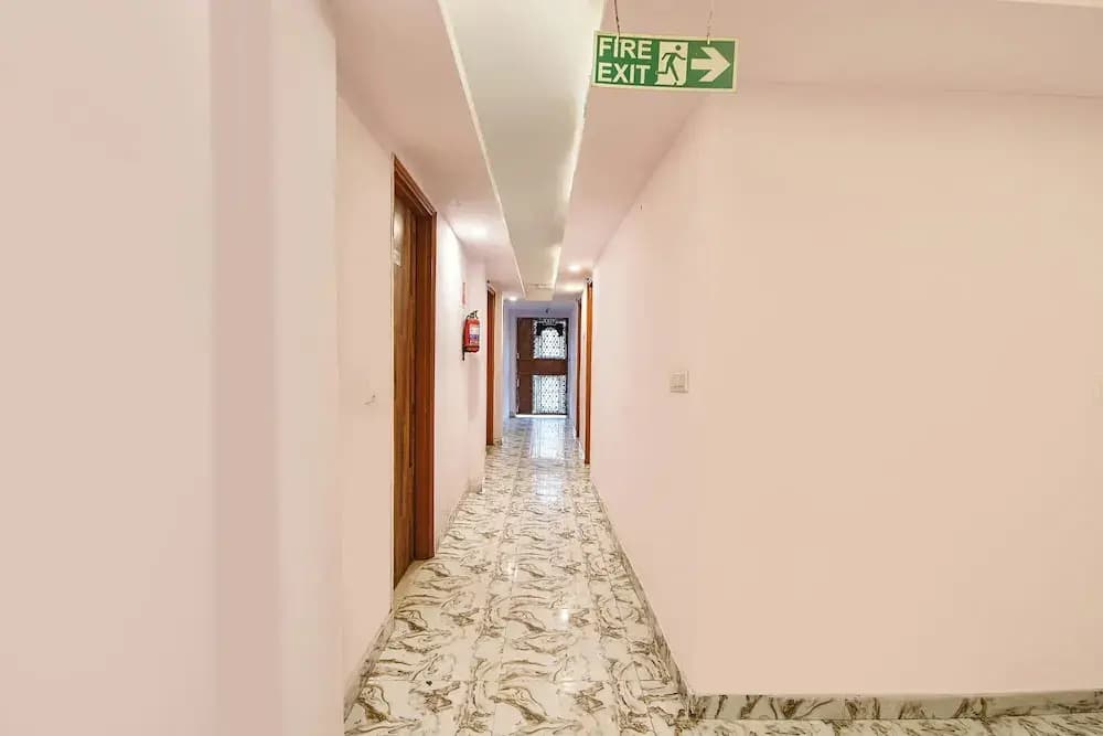 Fabhotel Ak Continental - photo 5