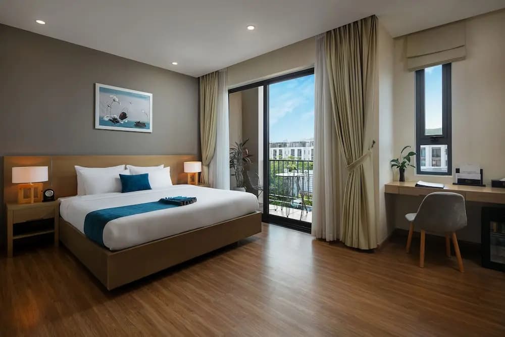 La Batisse Resort Halong - photo 3