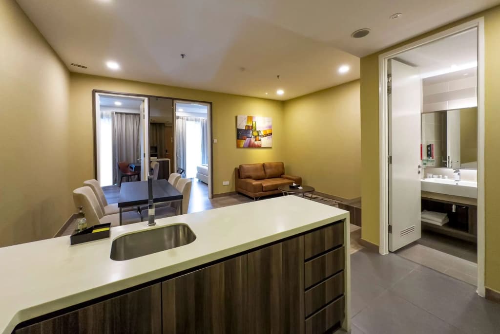 Ramada Suites by Wyndham Kuala Lumpur City Centre - photo 4