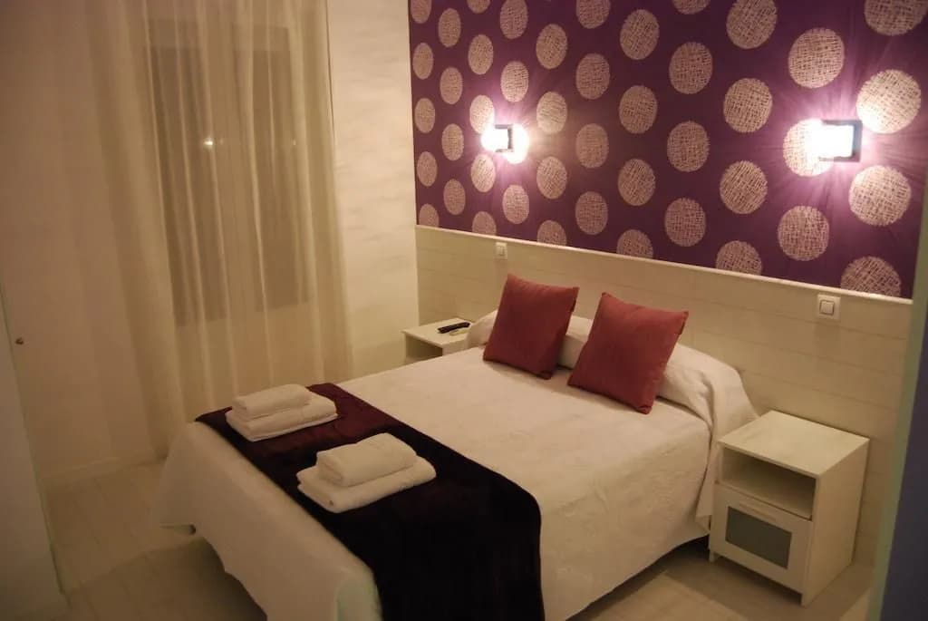 Hostal Petite Maman - main photo