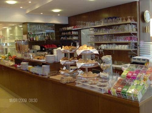 City Hotel Albrecht Schwechat - photo 12