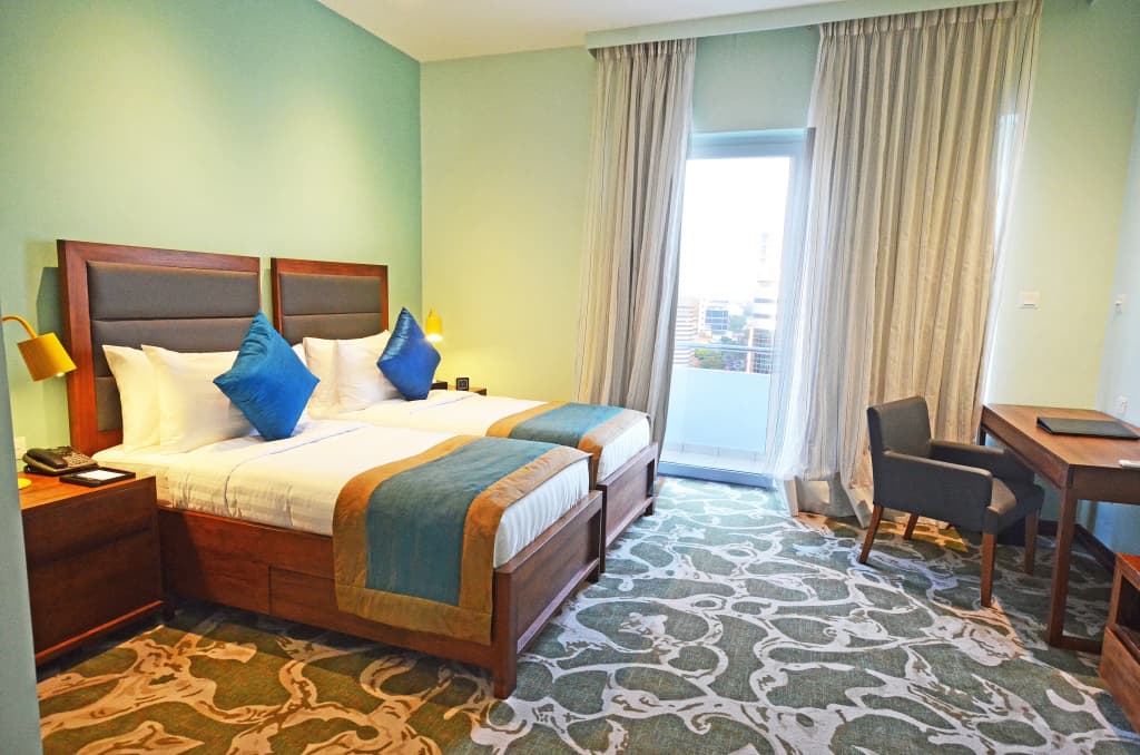 Ocean Edge Suites & Hotel Colombo - photo 6
