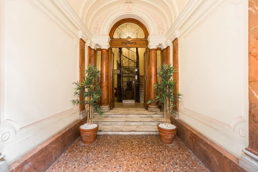 Affreschi Su Roma B & B - photo 2