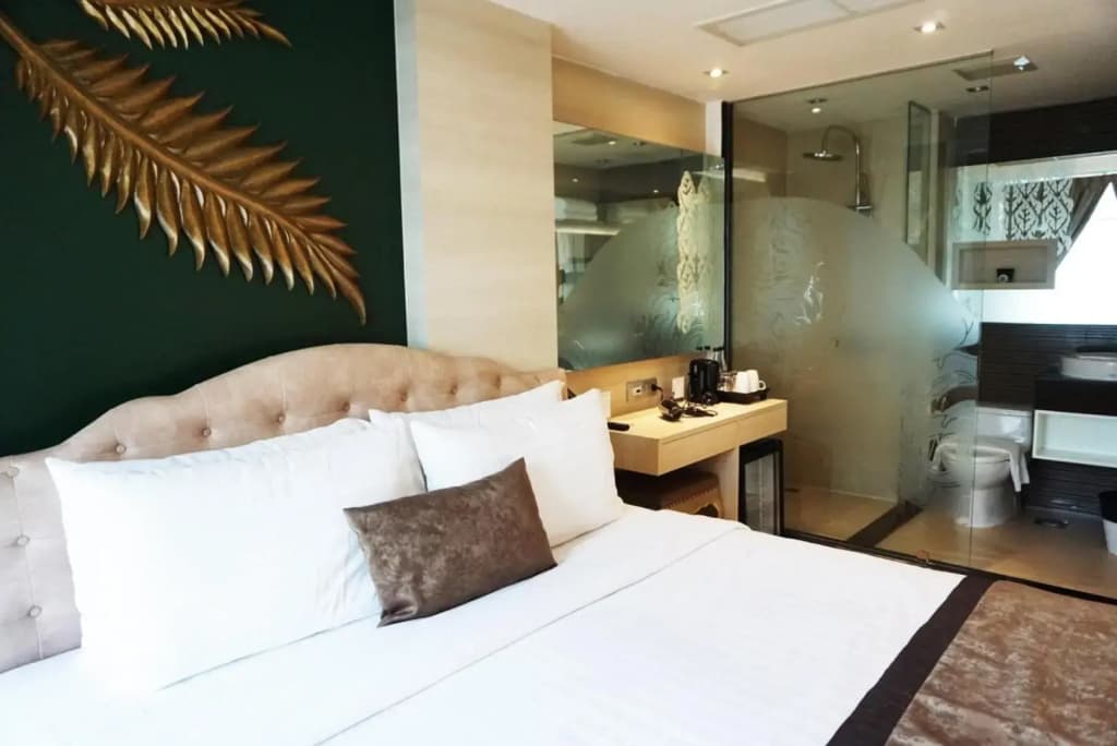 Syama Mansion Phromphong - photo 22
