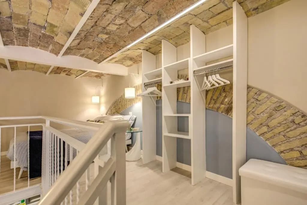 Domus Urbana - main photo
