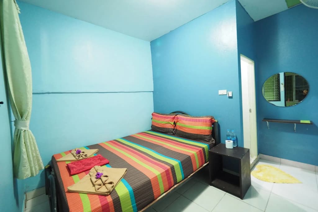 Popeye Guesthouse - photo 7
