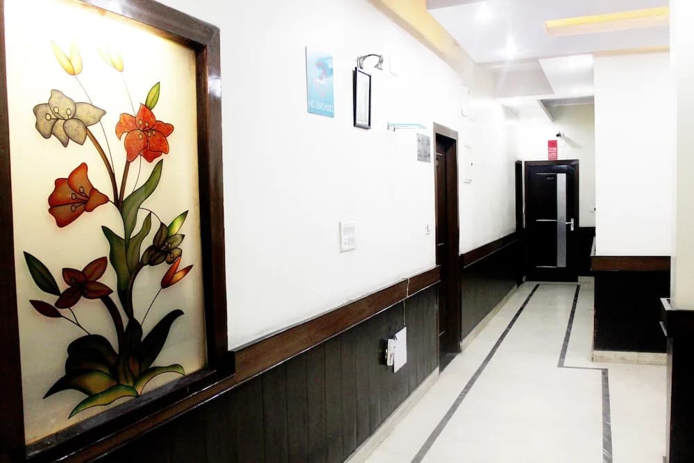 OYO 528 Hotel Neptune Residency - photo 15