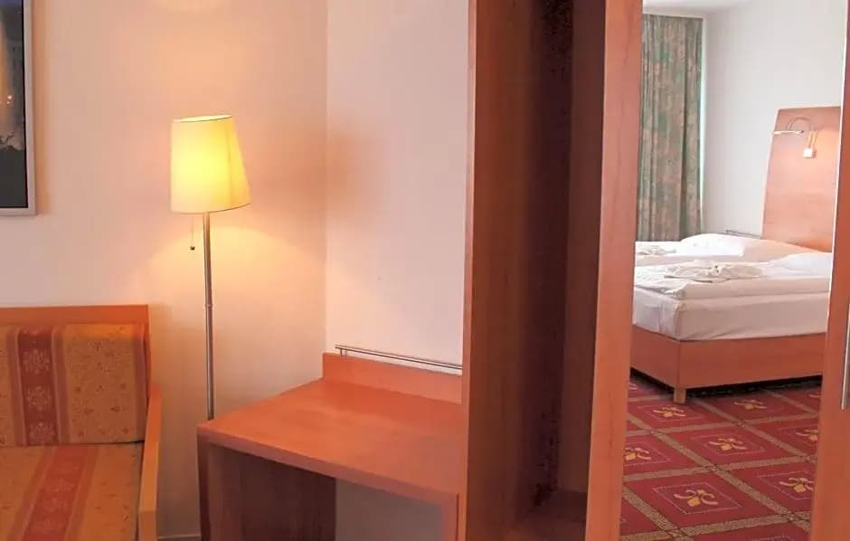 Hotel Kaiser - photo 5