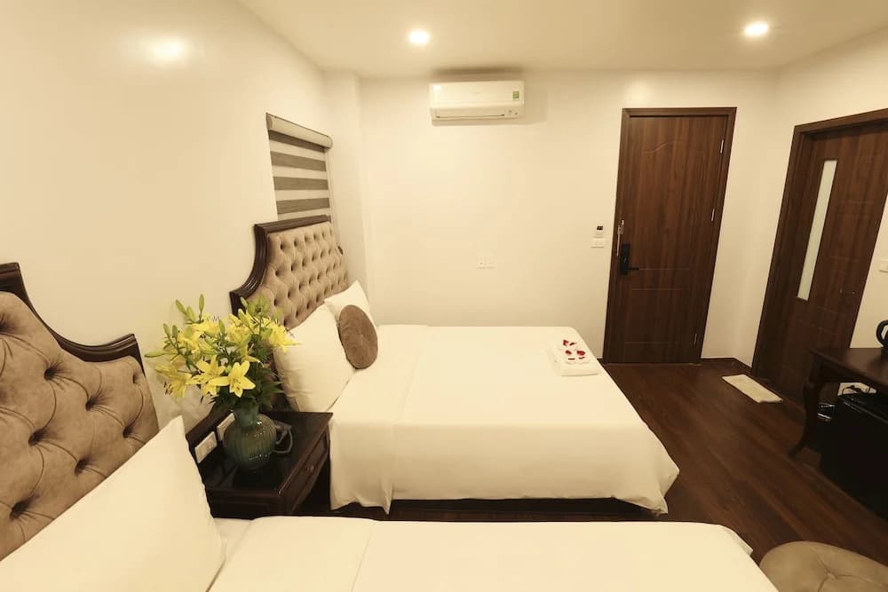 Royal Văn Phú Hotel - photo 13