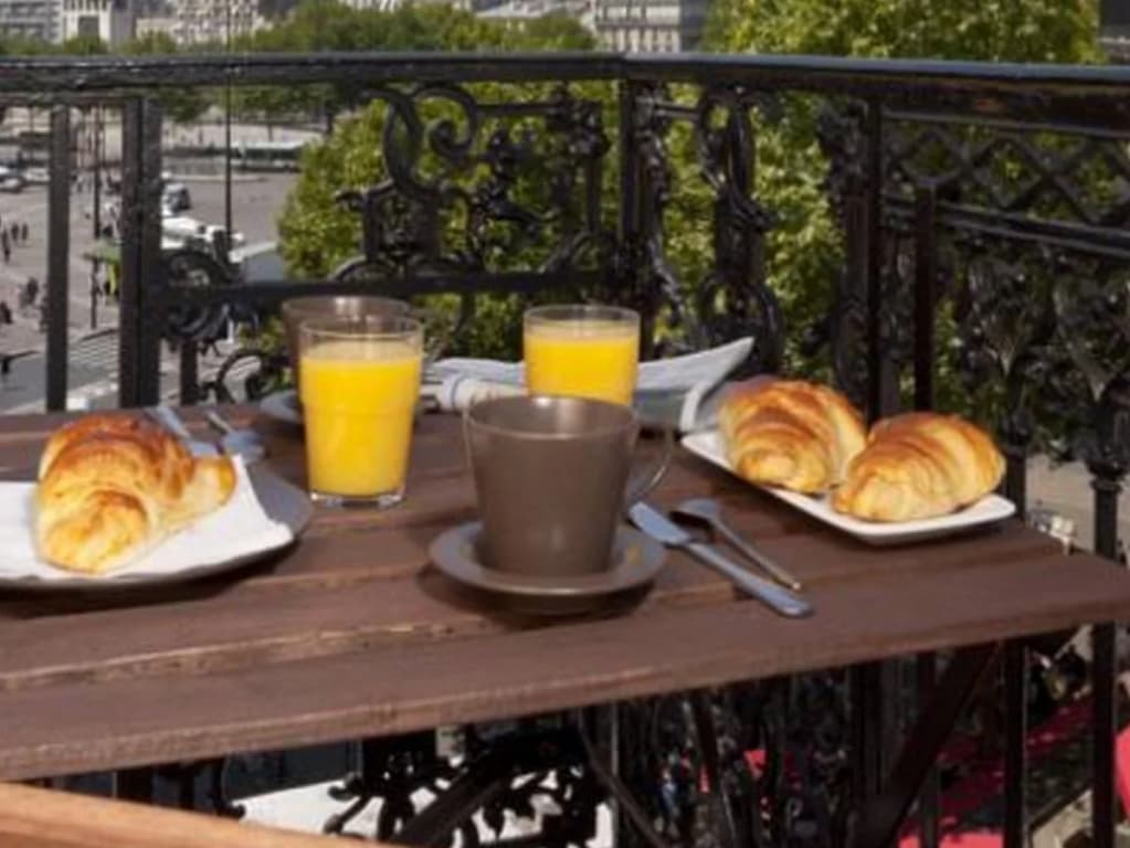 Hotel Petit Bastille - photo 8