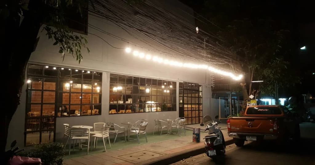 Bed District - photo 15