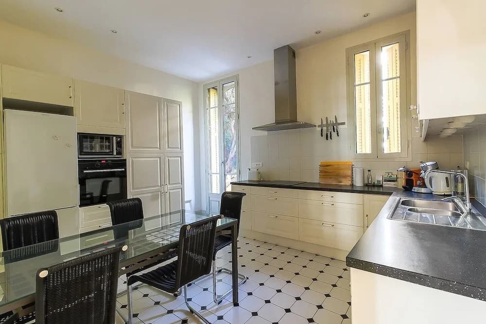 Nice Booking - Villa vue mer Cap de Nice - photo 12
