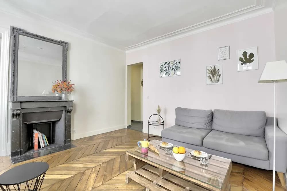 Classy and Cosy 1-bedroom Ensuite, 2min Walk From Cadet Metro - photo 12