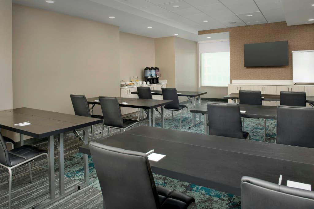 TRU by Hilton Miami Airport South Blue Lagoon, FL - photo 15